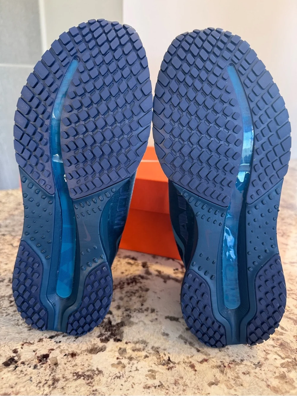 Women’s Nike Pegasus Premium - Picture 3 of 4